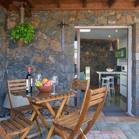 Apartamento Los 4 Nobles Tinajo Bagian luar foto
