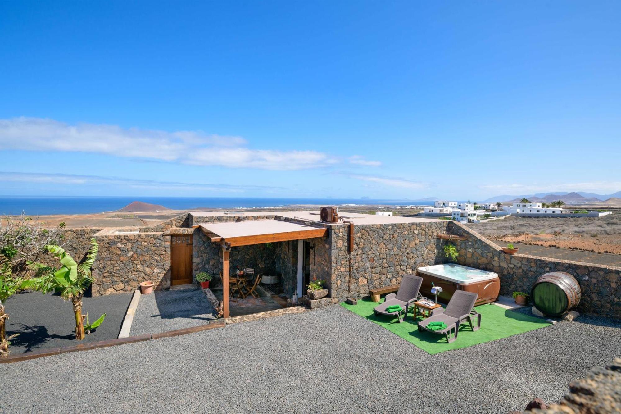 Apartamento Los 4 Nobles Tinajo Bagian luar foto