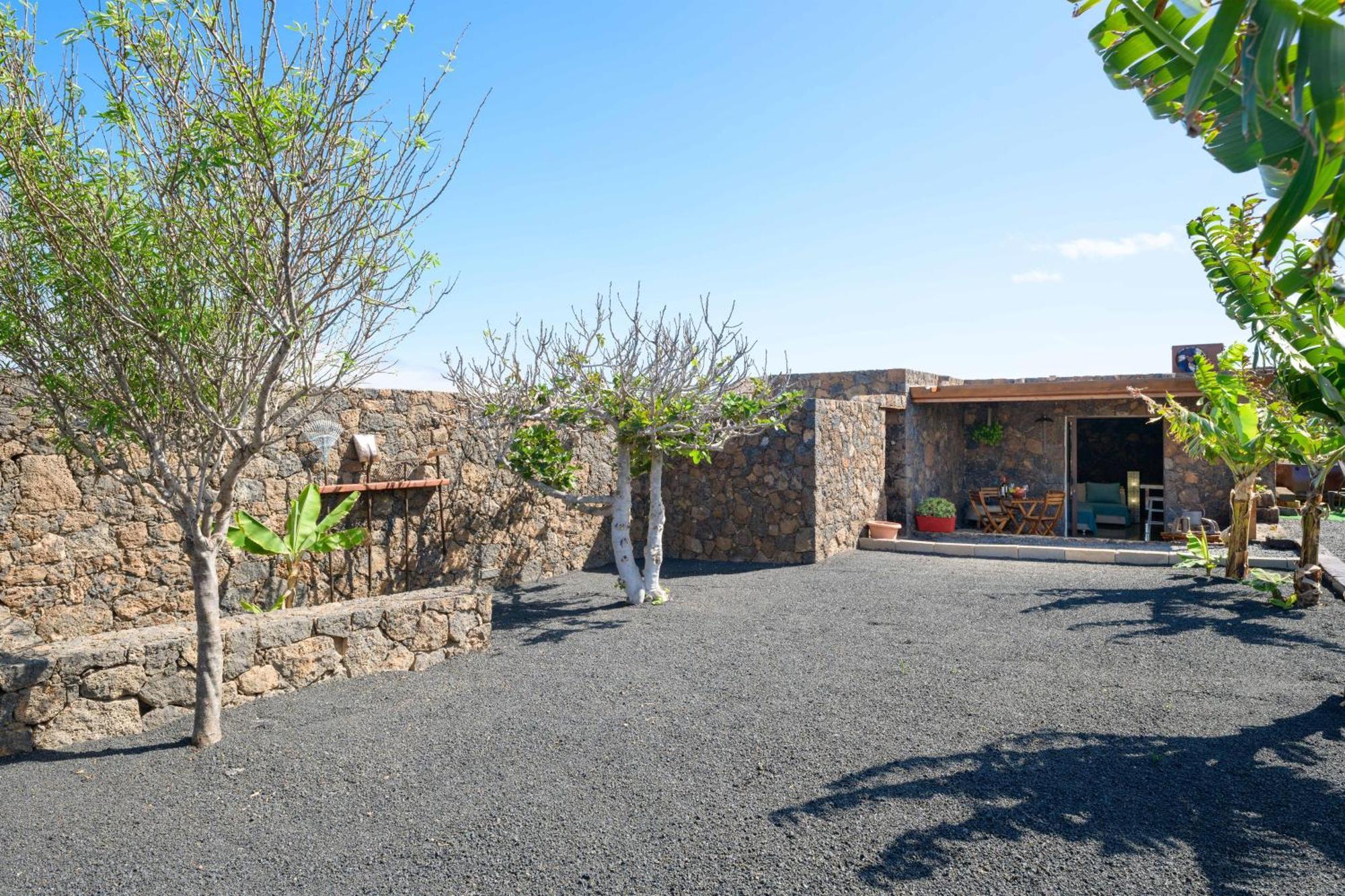 Apartamento Los 4 Nobles Tinajo Bagian luar foto