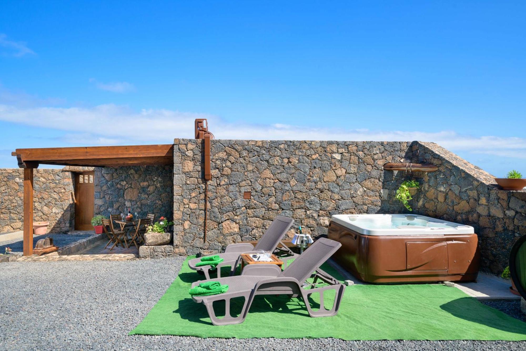 Apartamento Los 4 Nobles Tinajo Bagian luar foto