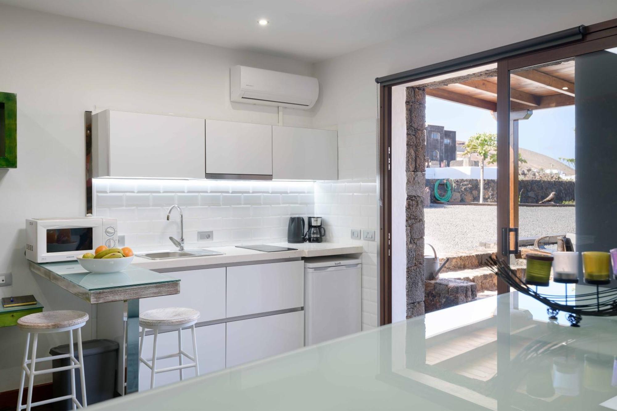 Apartamento Los 4 Nobles Tinajo Bagian luar foto